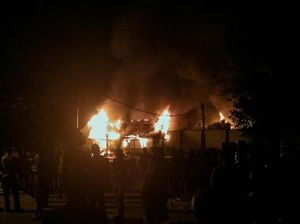 Kasat Narkoba Polres Siak Ditembak saat Kerusuhan dan Kebakaran di Rutan Kasat Narkoba Polres Siak Ditembak saat Kerusuhan dan Kebakaran di Rutan