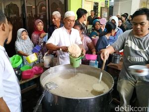 Nikmatnya Bubur Samin Khas Banjar yang Merantau di Solo