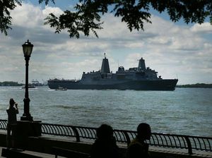 AS Kirim Kapal Amfibi dan Rudal Patriot untuk Tangkal Ancaman Iran AS Kirim Kapal Amfibi dan Rudal Patriot untuk Tangkal Ancaman Iran