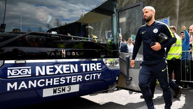 Sergio Aguero tampil sebagai starter lawan Brighton.