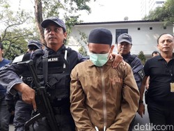 Nasib Pengancam Jokowi, Hanya Menunduk Usai Diciduk