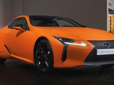 Warna Unik Lexus yang Terinspirasi dari Matahari Terbenam
