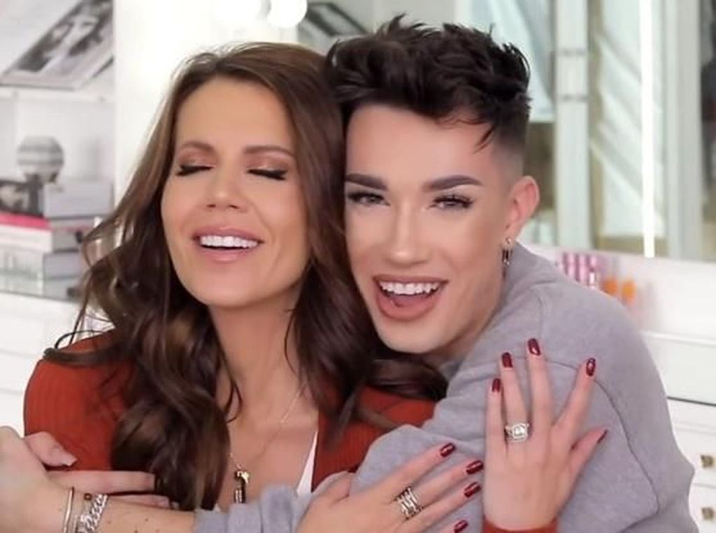 Akhir Manis Perseteruan Youtuber James Charles dan Tati Westbrook Akhir Manis Perseteruan Youtuber James Charles dan Tati Westbrook