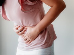 Muncul Flek Cokelat, Tetap Wajib Sholat atau Dianggap Haid?