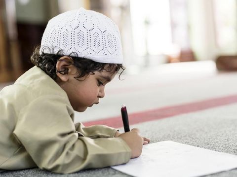 Ajari Anak Mengelola Emosi dengan Doa Menahan Marah