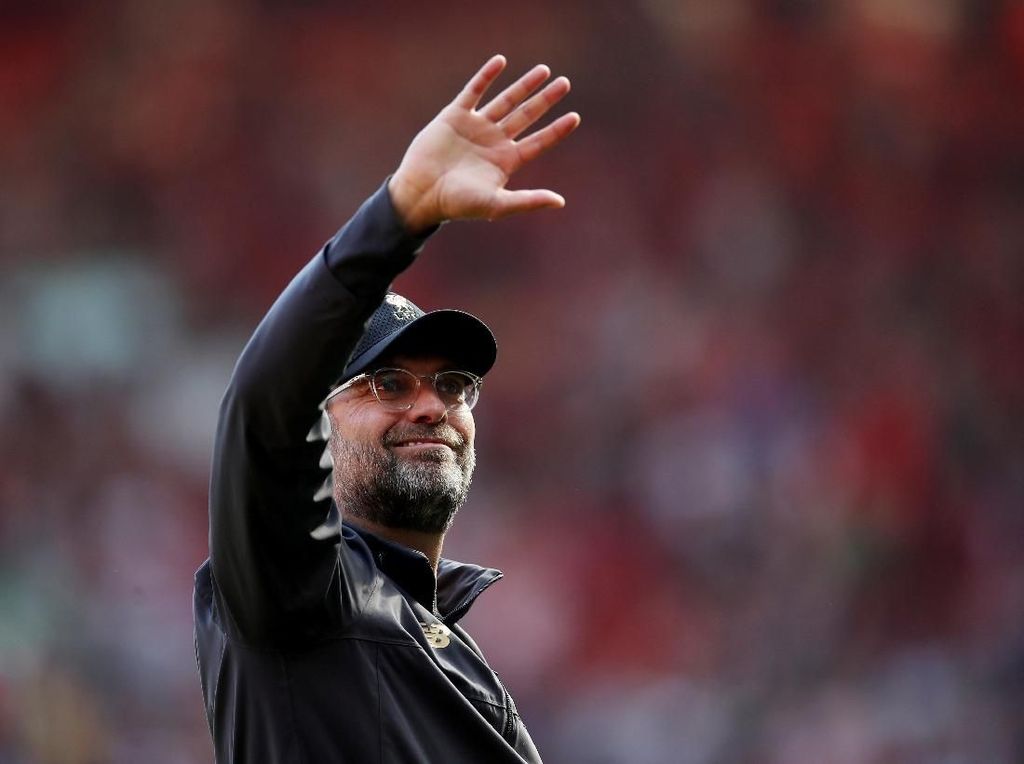 Klopp: Menilai Pelatih dari Trofi-Trofi Itu Konyol Klopp: Menilai Pelatih dari Trofi-Trofi Itu Konyol