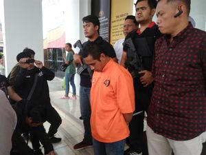 Dibunuh Pelanggan di Apartemen Tangerang, Tari Dijerat Charger HP Dibunuh Pelanggan di Apartemen Tangerang, Tari Dijerat Charger HP