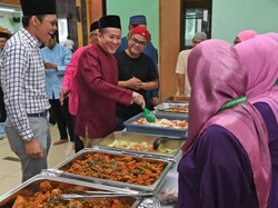 Masjid di Singapura Sajikan Makanan Sehat untuk Berbuka Puasa