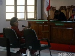 Hadir sebagai Saksi Sidang Mafia Bola, Papat Akui Ditransfer Rp 10 Juta