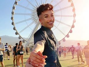 Klarifikasi James Charles Soal Perseteruan dengan Tati Westbrook Klarifikasi James Charles Soal Perseteruan dengan Tati Westbrook