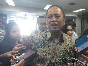 Menteri Nasir: Jokowi Minta Mahasiswa Diajak Dialog Baik-baik Menteri Nasir: Jokowi Minta Mahasiswa Diajak Dialog Baik-baik