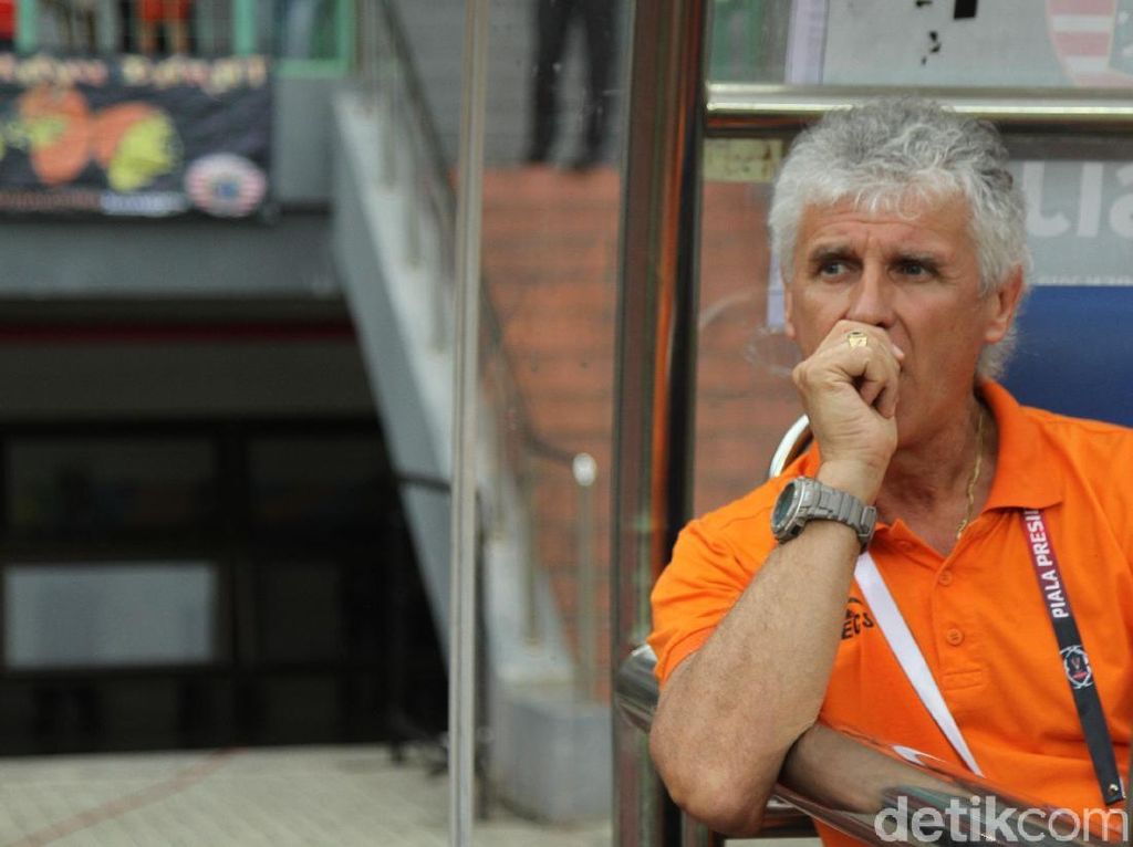 Ivan Kolev Mundur dari Persija Jakarta Ivan Kolev Mundur dari Persija Jakarta