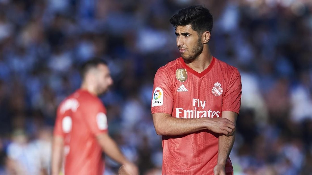 Marco Asensio cuma duduk manis di bench saat Real Madrid menghadapi Eibar (Juan Manuel Serrano Arce/Getty Images)