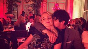 Manisnya Gaya Sophie Turner Saat Makan Bareng Joe Jonas hingga Maisie Williams