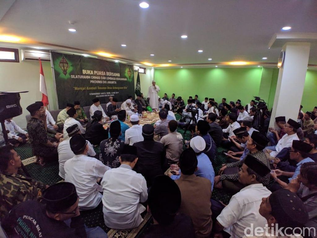 PWNU DKI, FPI hingga FBR Komitmen Jaga Kedamaian dan Pancasila PWNU DKI, FPI hingga FBR Komitmen Jaga Kedamaian dan Pancasila