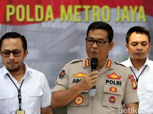 Polisi Cari Pelaku Lain Terkait Video Penggal Jokowi