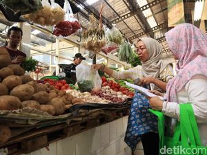 Mau Lebih Sayang Bumi? Biasakan Hal Ini Saat Wisata ke Pasar Modern