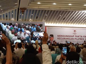 Rizal Ramli di Simposium Prabowo-Sandi: Kecurangan Pemilu Luar Biasa! Rizal Ramli di Simposium Prabowo-Sandi: Kecurangan Pemilu Luar Biasa!