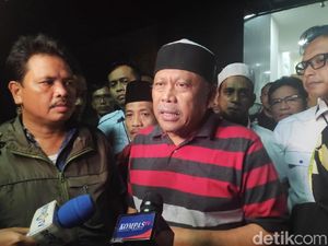 Surat Eggi Sudjana dari Balik Bui: People Power Sudah Selesai! Surat Eggi Sudjana dari Balik Bui: People Power Sudah Selesai!