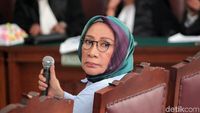 Momen Ratna Sarumpaet Cerita Foto Wajah Lebamnya di Persidangan