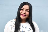 Kebahagiaan Annisa Bahar Saat Hubungan Asmara Direstui Anak