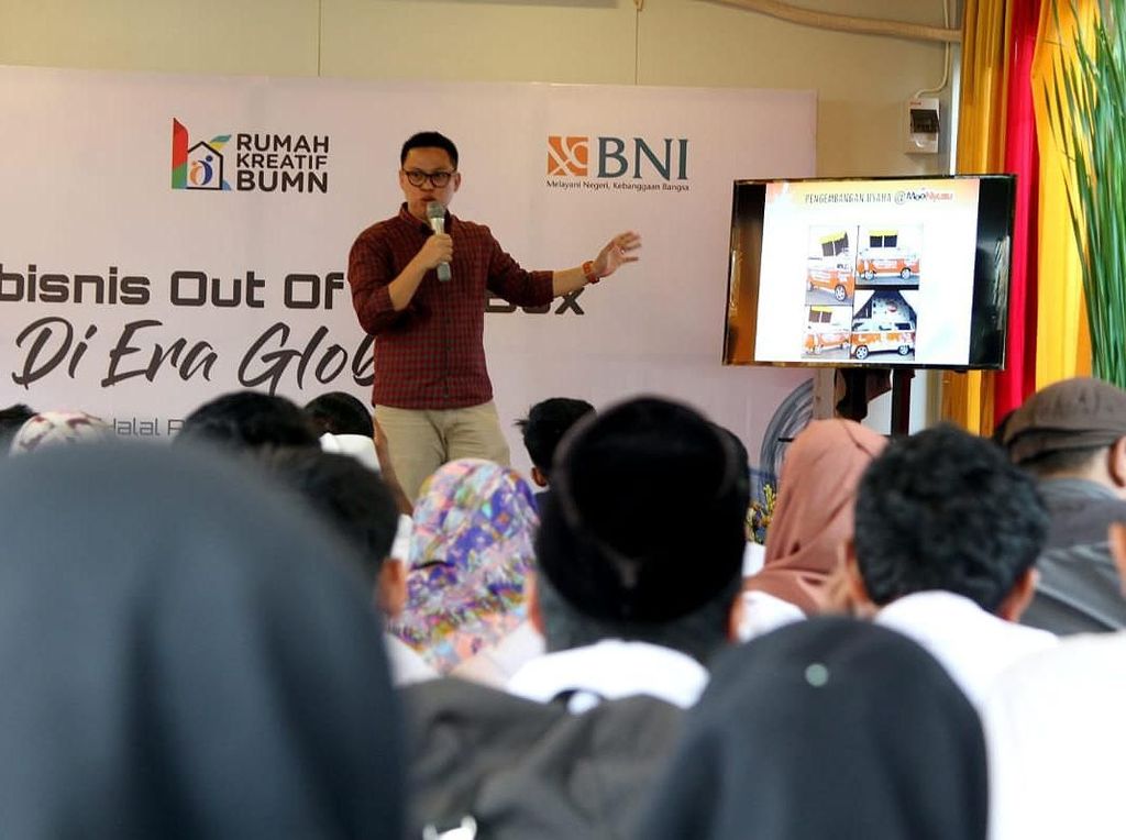 Ratusan Siswa SMK Ikuti Kelas Kreatif BUMN Ratusan Siswa SMK Ikuti Kelas Kreatif BUMN