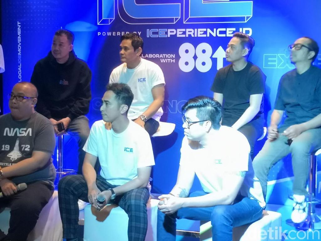 Produser Musik Elektronik Indonesia Punya Peluang Kolaborasi dengan Artis 88rising Produser Musik Elektronik Indonesia Punya Peluang Kolaborasi dengan Artis 88rising