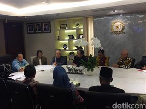 Din Syamsuddin cs Temui Ketua DPR, Minta Bentuk TGPF KPPS Meninggal Din Syamsuddin cs Temui Ketua DPR, Minta Bentuk TGPF KPPS Meninggal