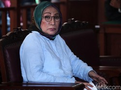 Pilih Bohong Dianiaya, Ratna Sarumpaet Cari Alibi yang Paling Praktis
