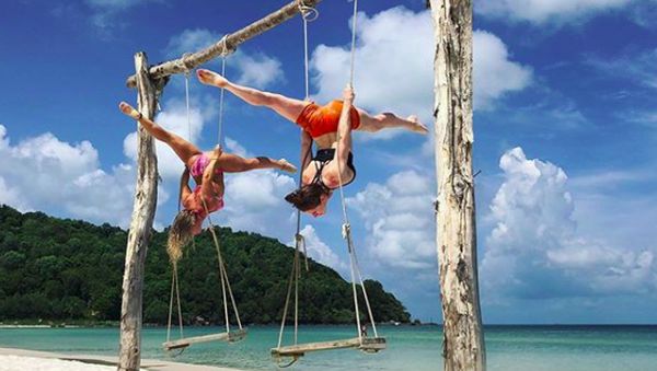 Liburannya Ninja Cantik Australia, Olivia Vivian