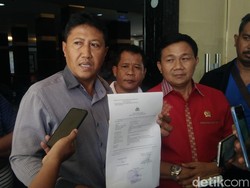 Anggota DPRD Bali Dipukul Rekan Sebelum Paripurna Soal Raperda Pajak Daerah