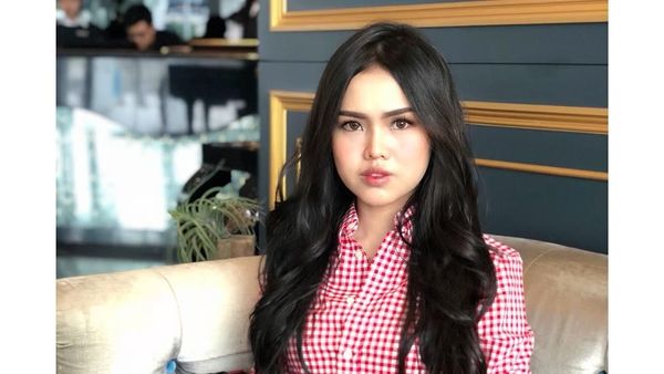 Ini Istri Cantik Penyanyi Malaysia yang Kasus Perselingkuhan Suaminya Viral
