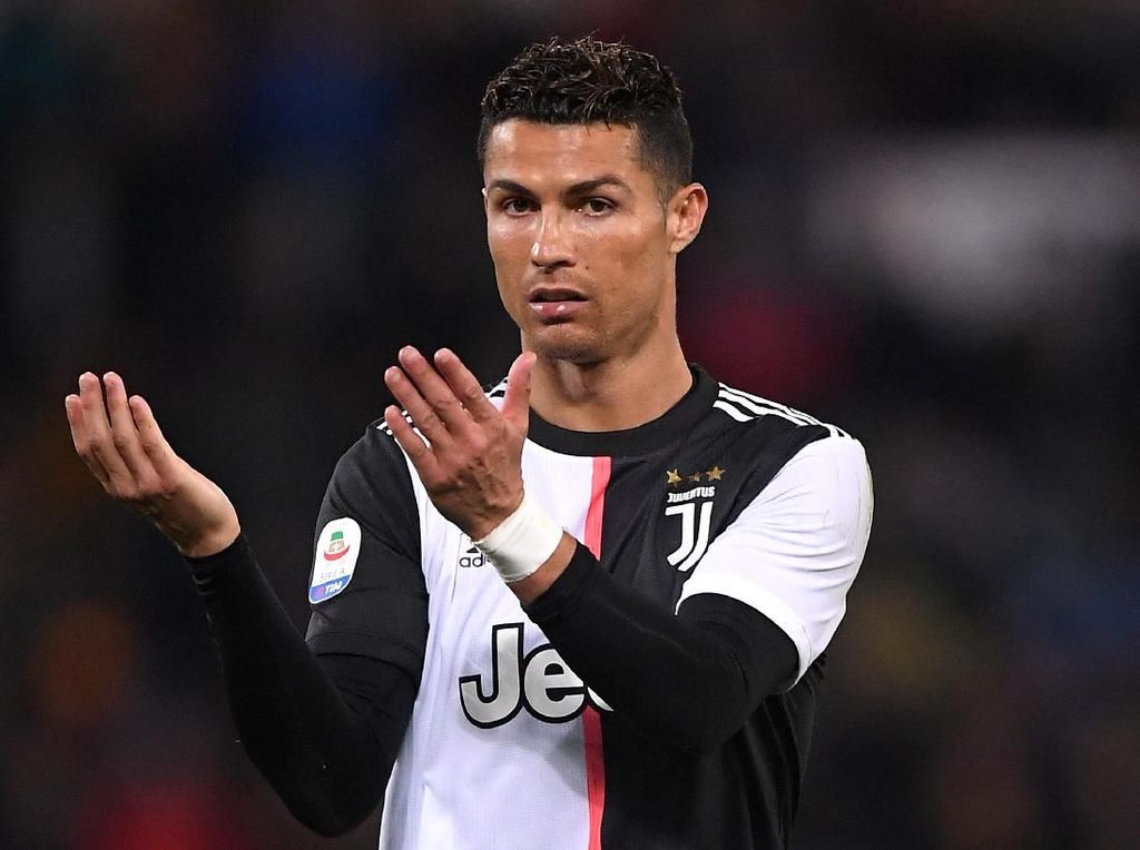 Allegri Anggap Ronaldo Seperti Ibrahimovic Allegri Anggap Ronaldo Seperti Ibrahimovic