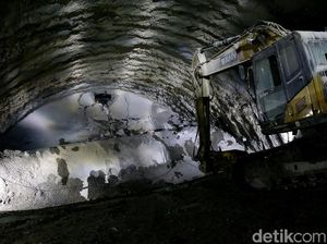Setahun Dibangun, Terowongan Kereta Cepat 608 M Akhirnya Tembus Setahun Dibangun, Terowongan Kereta Cepat 608 M Akhirnya Tembus