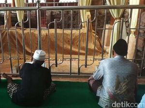 Makam Pangeran Mekkah di Kediri Ramai Peziarah