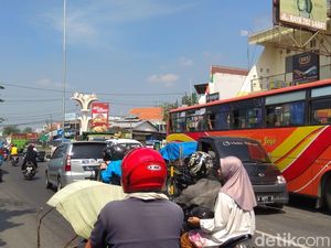 Antisipasi Macet Saat Mudik, Polisi Ajukan Pembatas Jalan di Pasar Babat