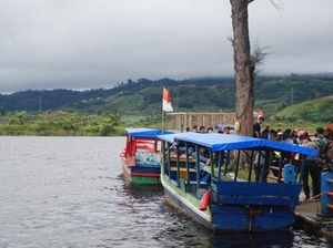 Potret Danau Cantik di Bengkulu