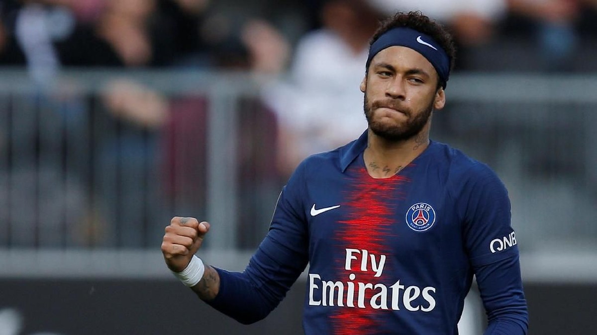 Paris Saint Germain memberikan diskon harga Neymar pada Barcelona (REUTERS/Stephane Mahe)