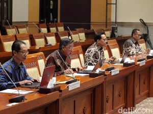 Komisi III Undang Calon Hakim Agung ke DPR