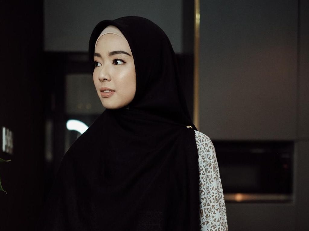 Pesan Lindswell Kwok kepada Pewushu Penerusnya Pesan Lindswell Kwok kepada Pewushu Penerusnya