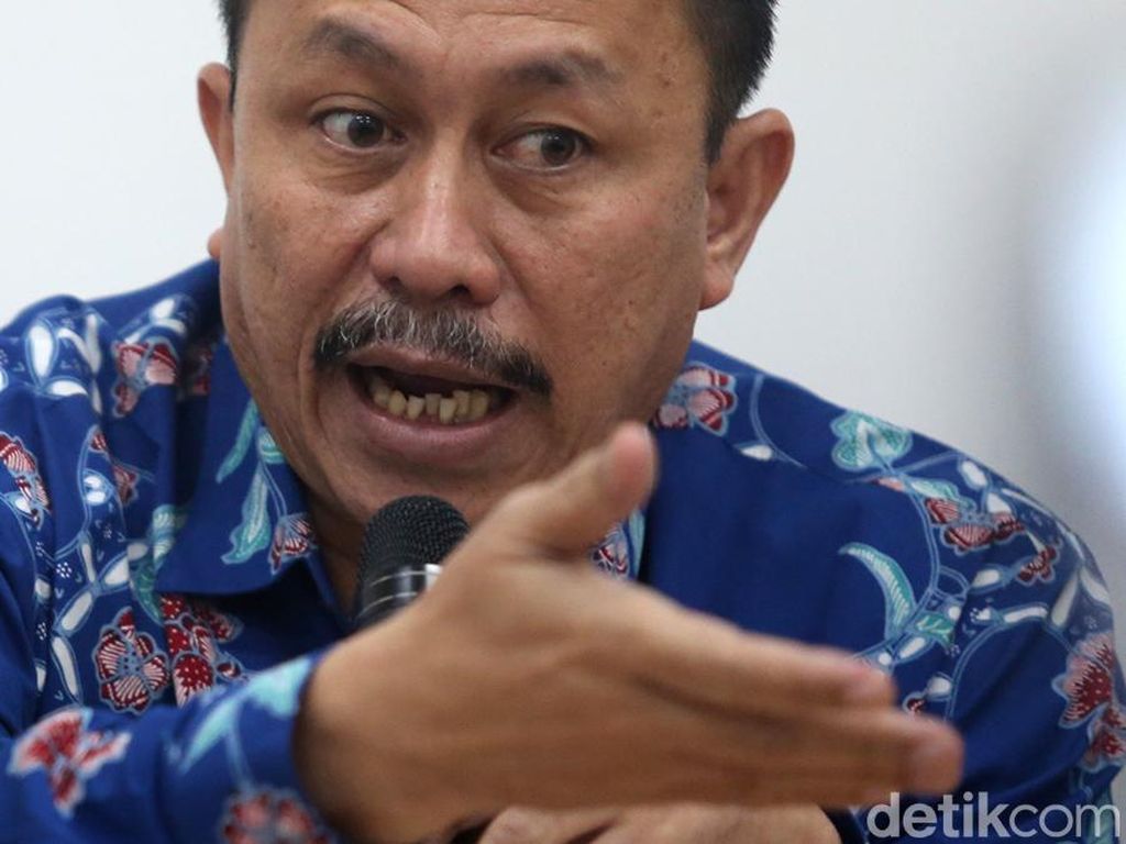 Kominfo Batasi Layanan WhatsApp Cs, Komnas HAM: Apa Dasarnya? Lebay Kominfo Batasi Layanan WhatsApp Cs, Komnas HAM: Apa Dasarnya? Lebay