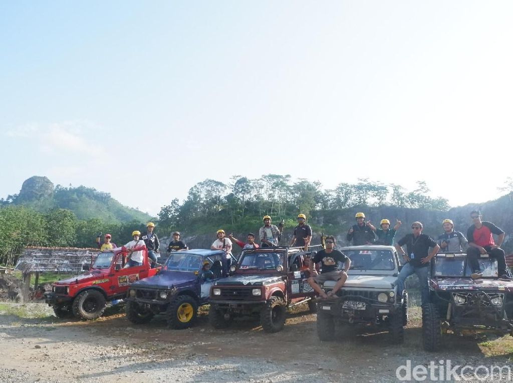 Ngabuburit Sambil Uji Nyali Fun Offroad di Banjarnegara, Berani? Ngabuburit Sambil Uji Nyali Fun Offroad di Banjarnegara, Berani?