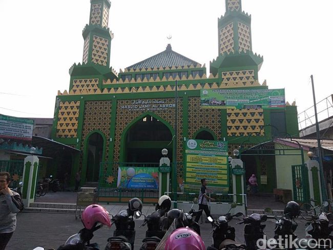 Berita Mengintip Kemegahan Masjid Al Abror, Saksi Berdirinya Kota Sidoarjo Sabtu 24 Agustus 2019 Berita Mengintip Kemegahan Masjid Al Abror, Saksi Berdirinya Kota Sidoarjo Sabtu 24 Agustus 2019