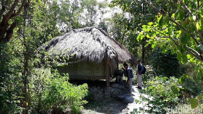 Berita Unik dan Misterius Masjid Tiban Gunungkidul, Pendirinya Tak Diketahui Sabtu 25 Mei 2019 Berita Unik dan Misterius Masjid Tiban Gunungkidul, Pendirinya Tak Diketahui Sabtu 25 Mei 2019