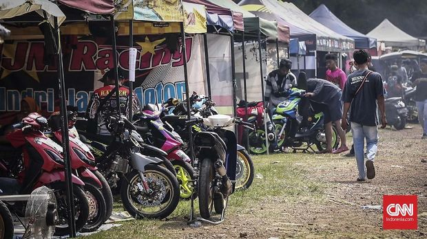 Sendok dalam Ban dan Magis-magis Balap Jalanan [Embargo]