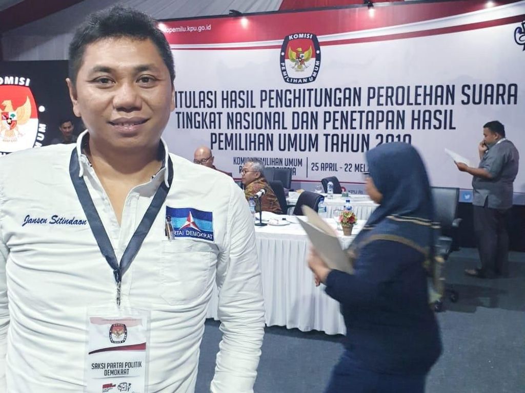 Kabinet Jokowi Diharap Berisi yang Berkeringat, PD Singgung Golkar-PPP Kabinet Jokowi Diharap Berisi yang Berkeringat, PD Singgung Golkar-PPP