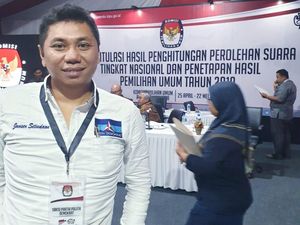 Bela Jokowi yang Dinilai Emosional Sikapi Isu Amandemen, PD: Dia Rasional Bela Jokowi yang Dinilai Emosional Sikapi Isu Amandemen, PD: Dia Rasional