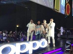 Kahitna Sebar Virus Cinta di Bukber Anti Wacana OPPO Kahitna Sebar Virus Cinta di Bukber Anti Wacana OPPO