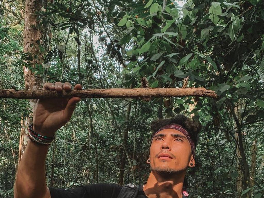 MTMA Survival: Mencari Gua Tapak Tangan di Rimba Borneo MTMA Survival: Mencari Gua Tapak Tangan di Rimba Borneo