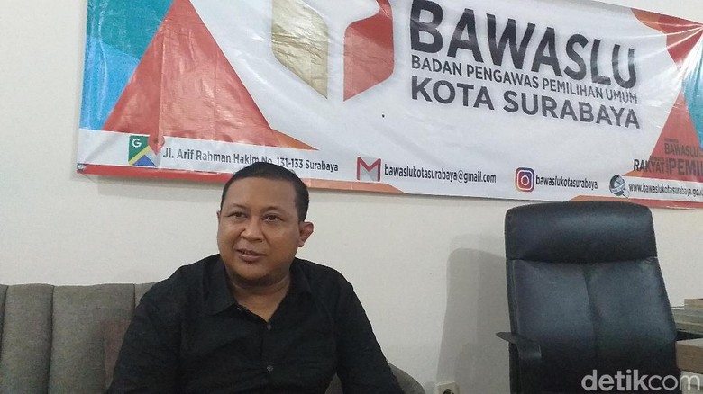 Bawaslu Surabaya Selidiki Temuan C1 Berhologram di Kios Fotocopy